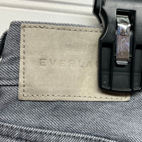 Everlane The Relaxed Straight Button Fly Jean High Rise Size 28 Long - Picture 7 of 12
